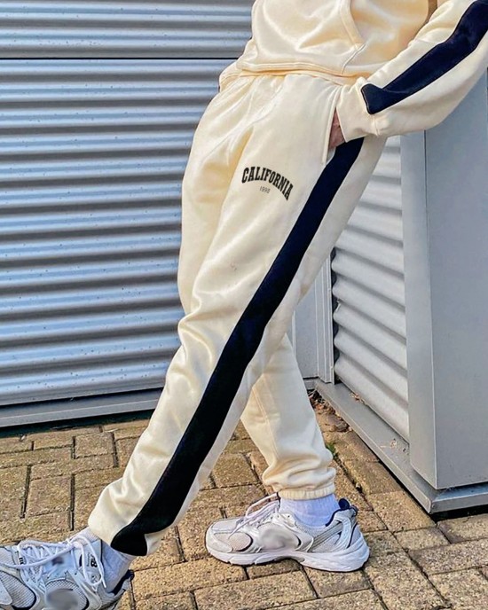 Long pants, loose fit casual sweatpants HE1607-03-01 Long pants, loose fit casual sweatpants HE1607-03-01